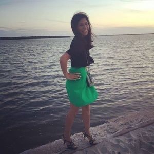 Meet your Posher, Nina